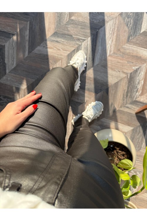 8397-MUMLU LİGRALI BOYFİT JEANS