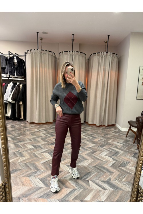 8397-MUMLU LİGRALI BOYFİT JEANS