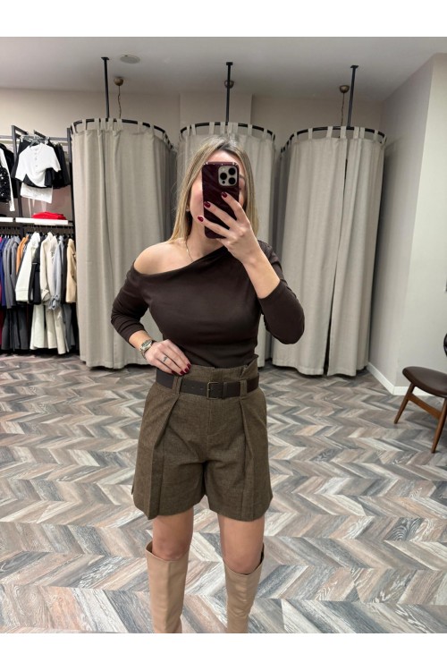 8858-16130 ÇAPRAZ YAKALI BADİ