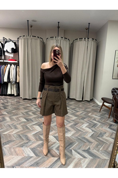 8858-16130 ÇAPRAZ YAKALI BADİ