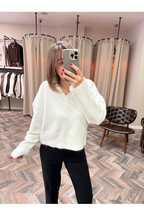 8757-10645 V YAKA YUMUŞAK DOKULU TRİKO KAZAK