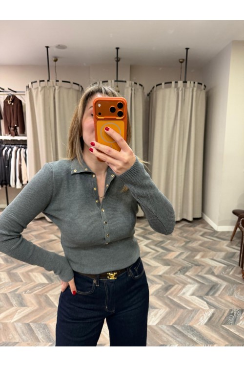 9037-10686 DİK YAKA ÇITÇITLI TRİKO