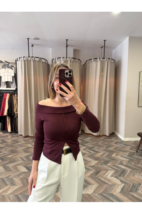 9105-31400 OMUZLARI AÇIK DÜĞMELİ TOP