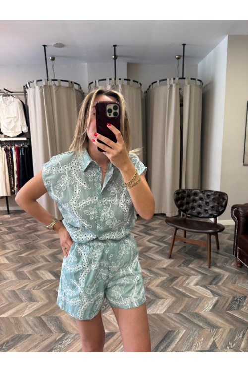 9609-28968 ŞORTLU TAKIM