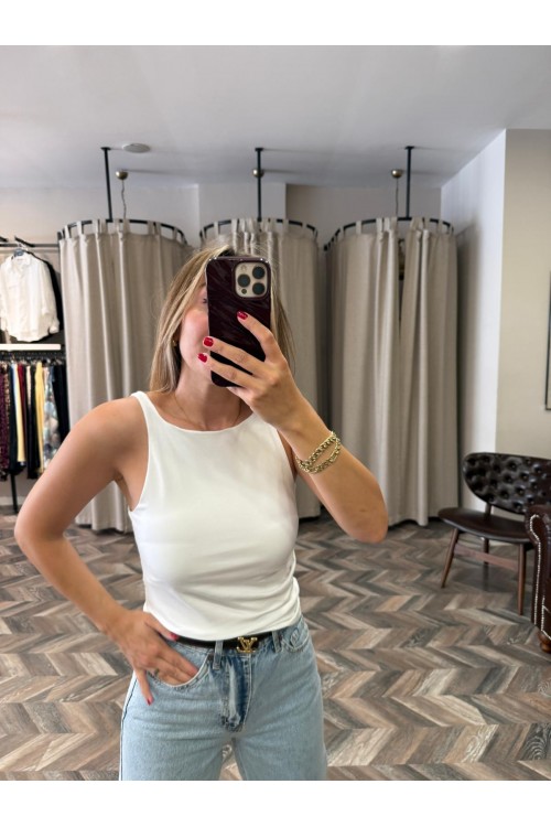 9616-31943 KOLSUZ TOP