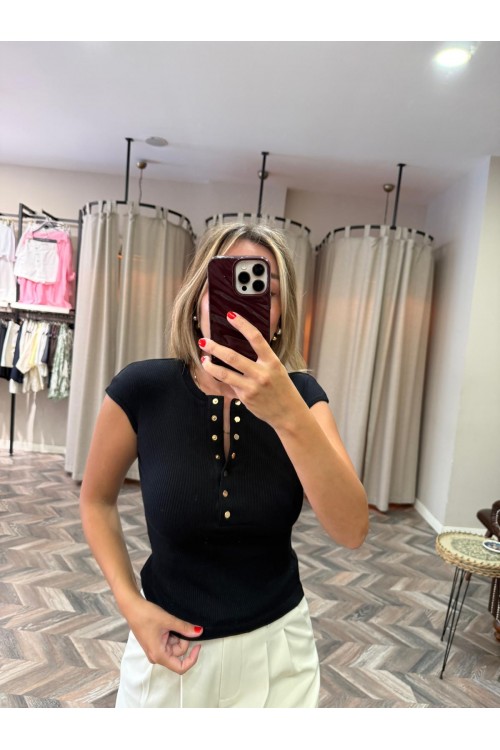 9699-31887 DÜĞMELİ KISA KOLLU TOP