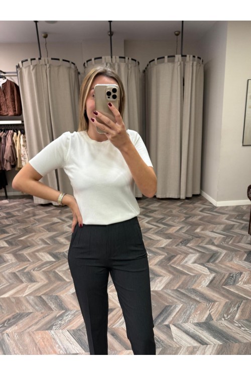 9806-10779 BİS YAKA KISAKOL TRİKO