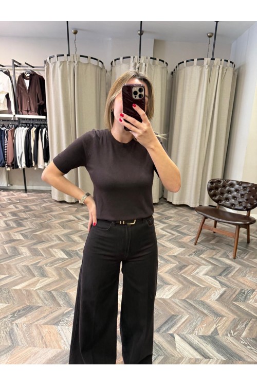 9806-10779 BİS YAKA KISAKOL TRİKO