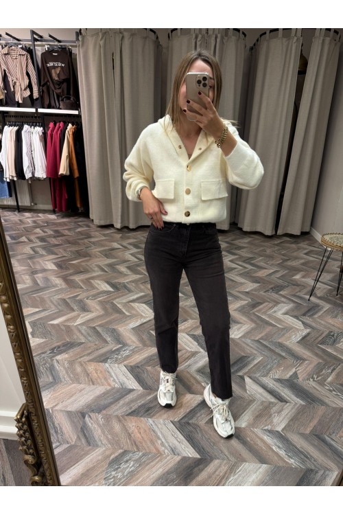 9954-GM24-02 YENİ LİKRASIZ BOYFİT JEAN