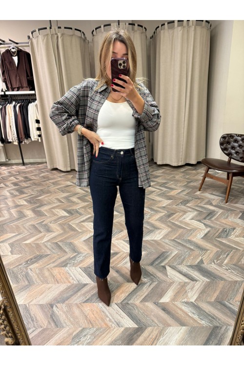 9954-GM24-02 YENİ LİKRASIZ BOYFİT JEAN