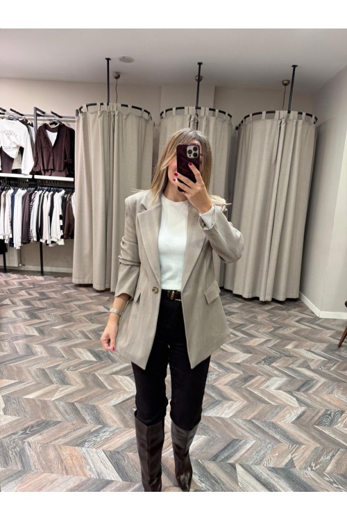 10033-6219 BALIKSIRTI YÜN CEKET