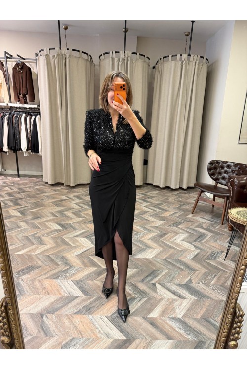 10023-7036 V YAKA ELBİSE