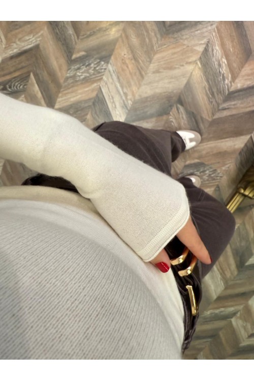 10092-10841 DİK YAKA KAŞMİR TRİKO