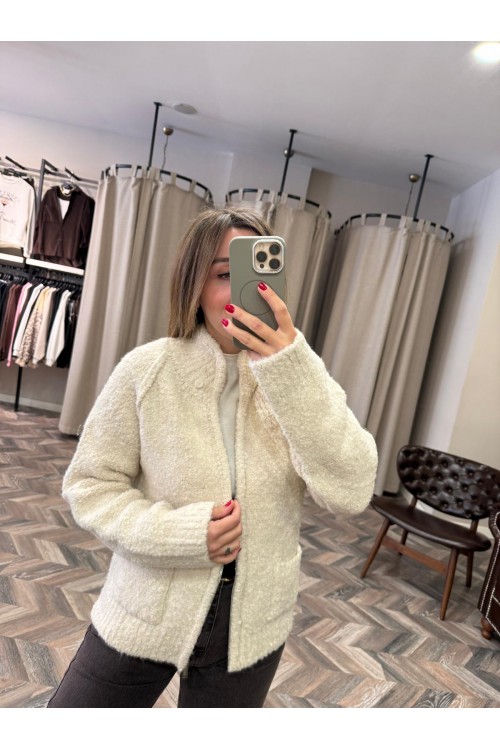 10138-3184 FERMUARLI HAKİM YAKA HIRKA