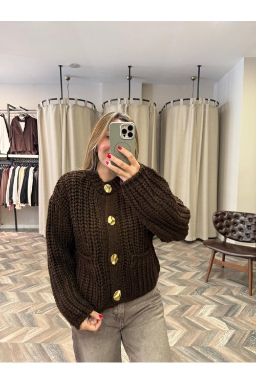 10131-60961 CEPLİ DÜĞMELİ TRİKO HIRKA