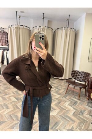 10169-60988 FERMUAR KEMERLİ HIRKA