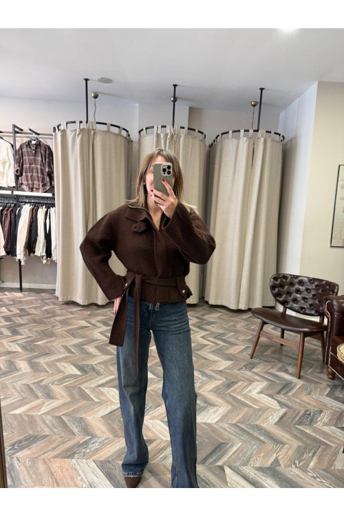 10169-60988 FERMUAR KEMERLİ HIRKA