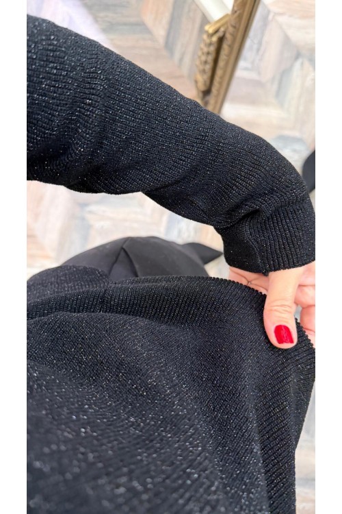 10172- 152 SİMLİ V YAKA TRİKO