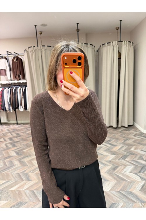 10172- 152 SİMLİ V YAKA TRİKO