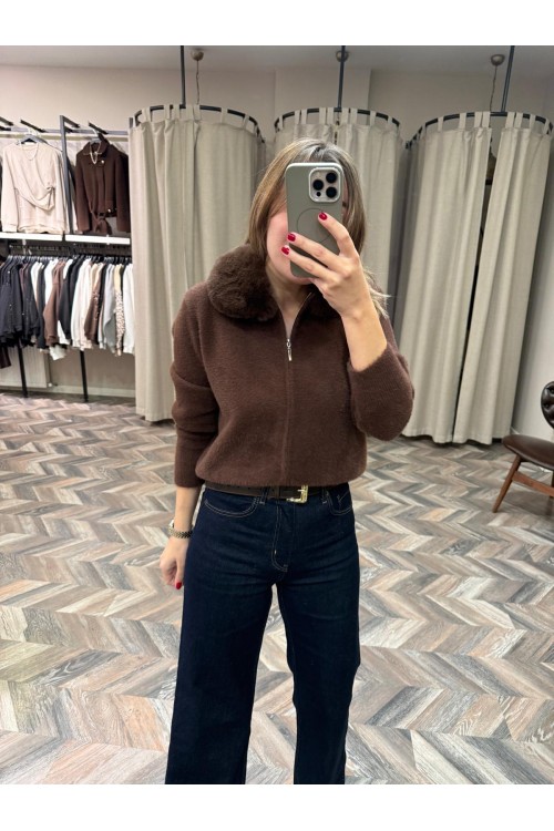 10230-25444 YAKASI KÜRKLÜ FERMUARLI HIRKA