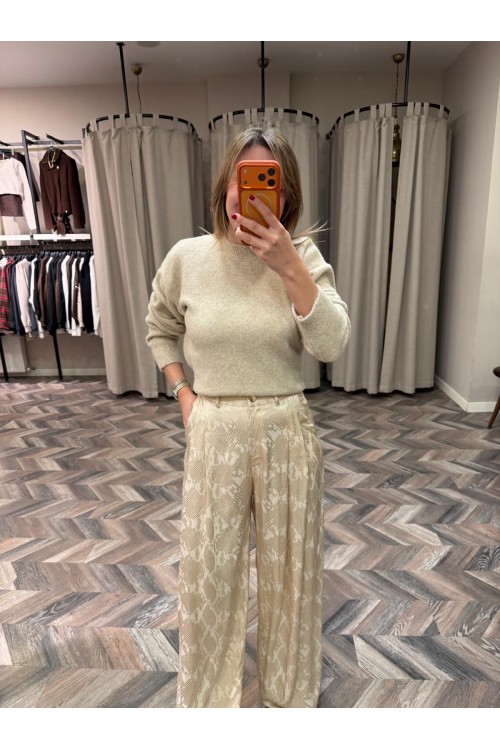 10249-10640 BİS YAKA YUMUŞAK DOKULU KAZAK