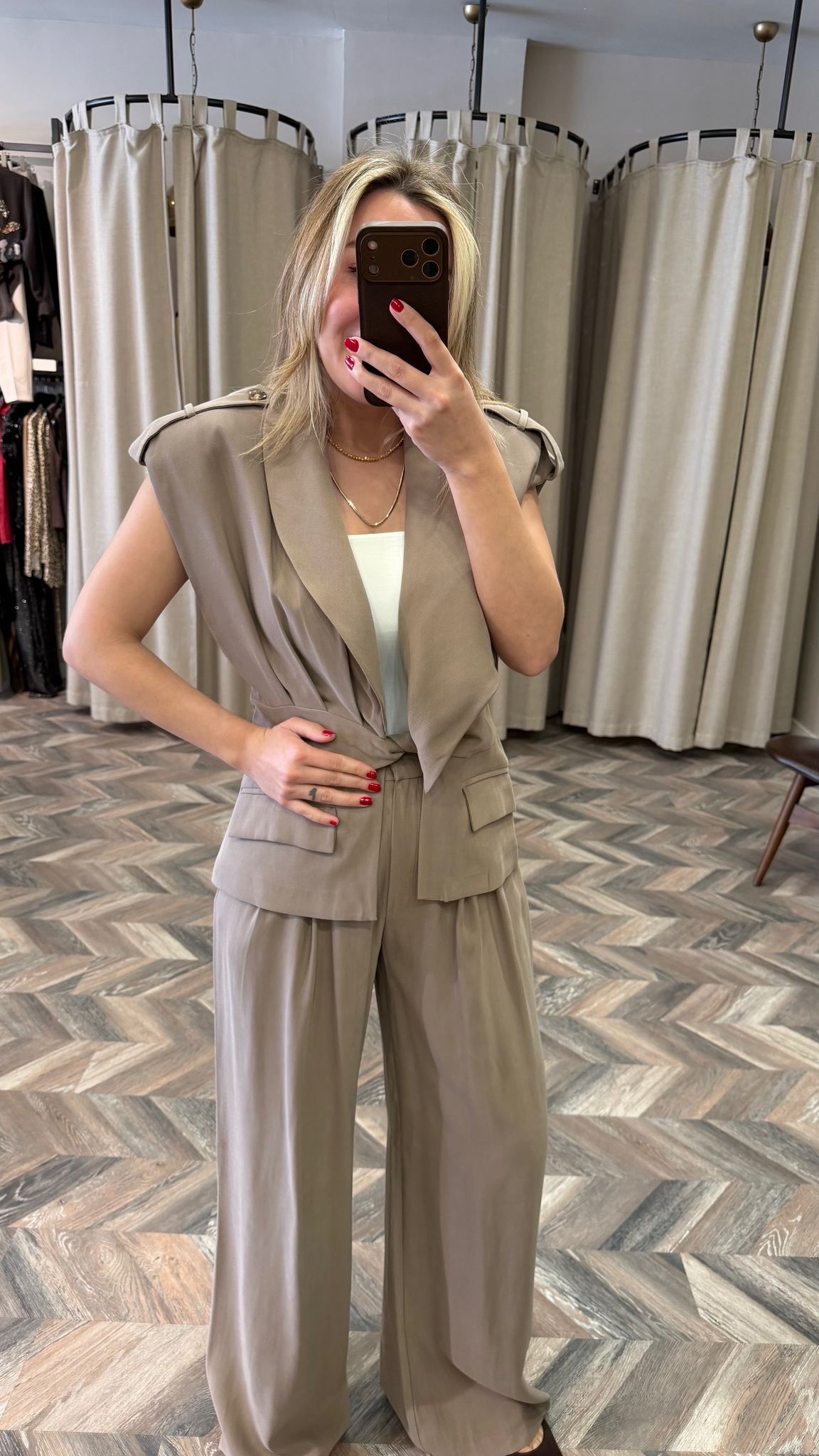 5491-ŞAL YAKA YELEK