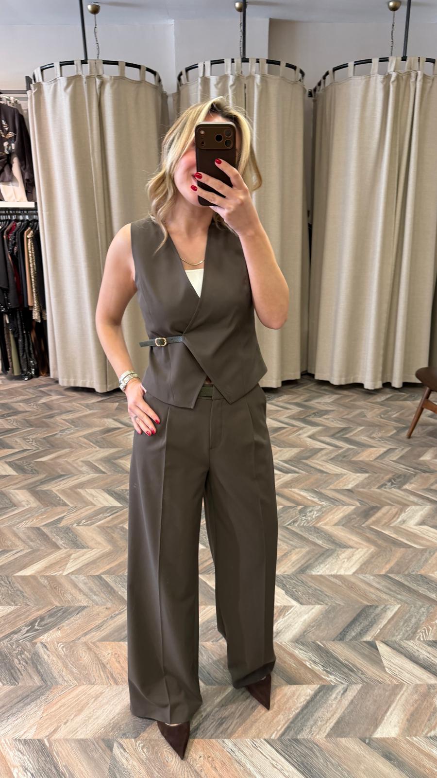 60611-KRUVAZE KEMERLİ YELEK