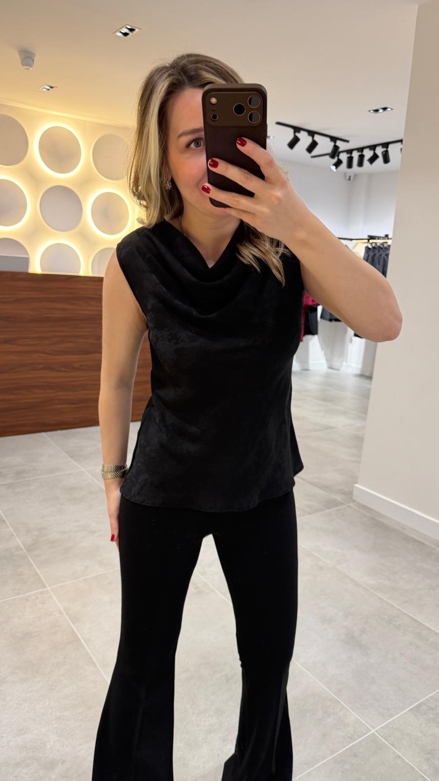 1251-DEGAJE YAKA JAKARLI BLUZ