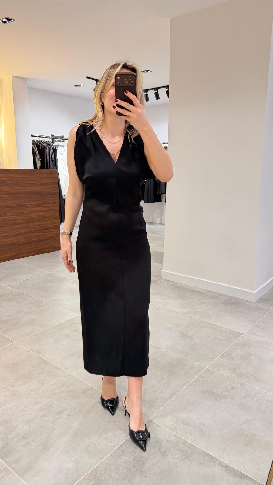 251797-V YAKA KOLSUZ ELBİSE