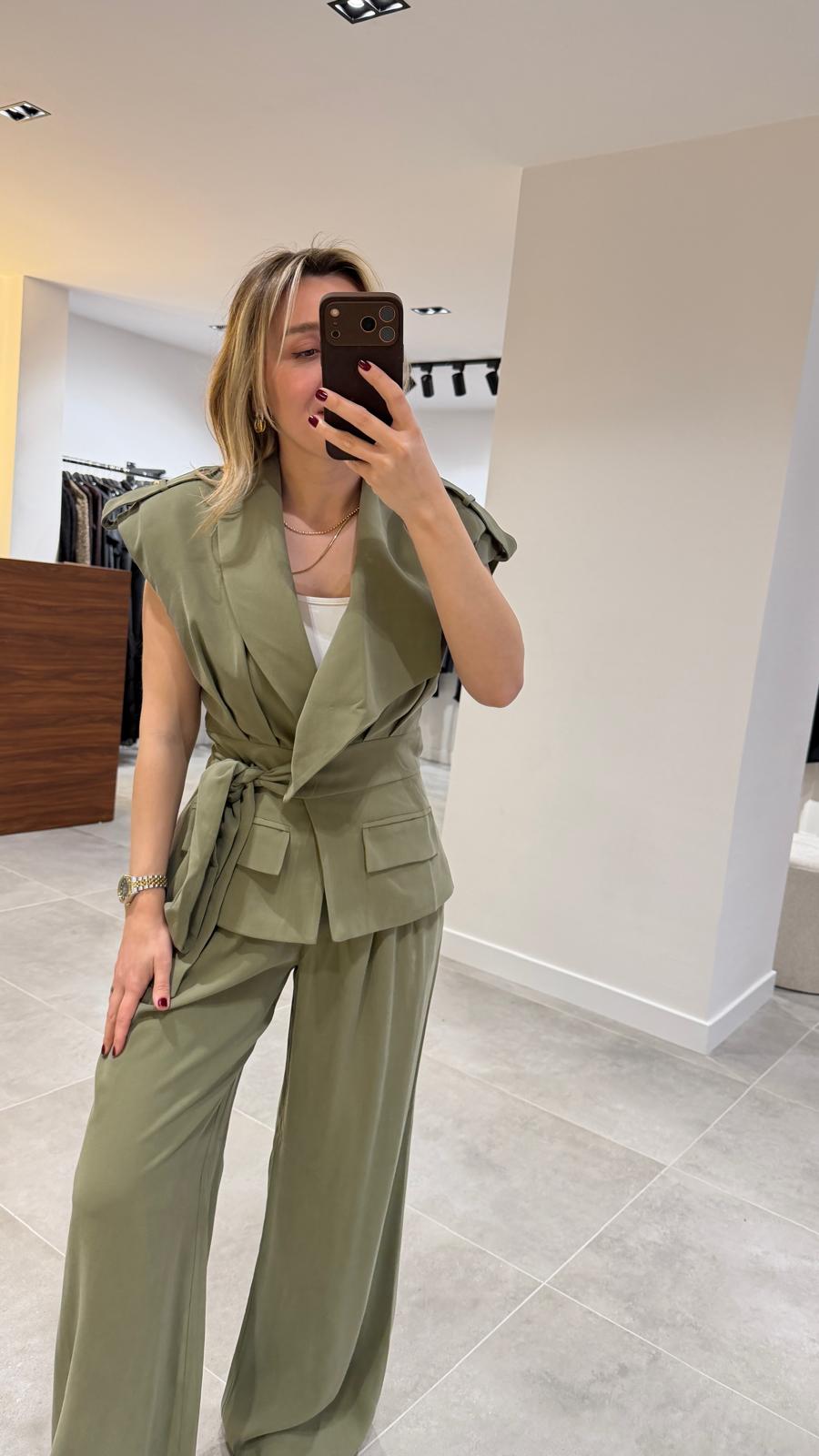 5491-ŞAL YAKA YELEK