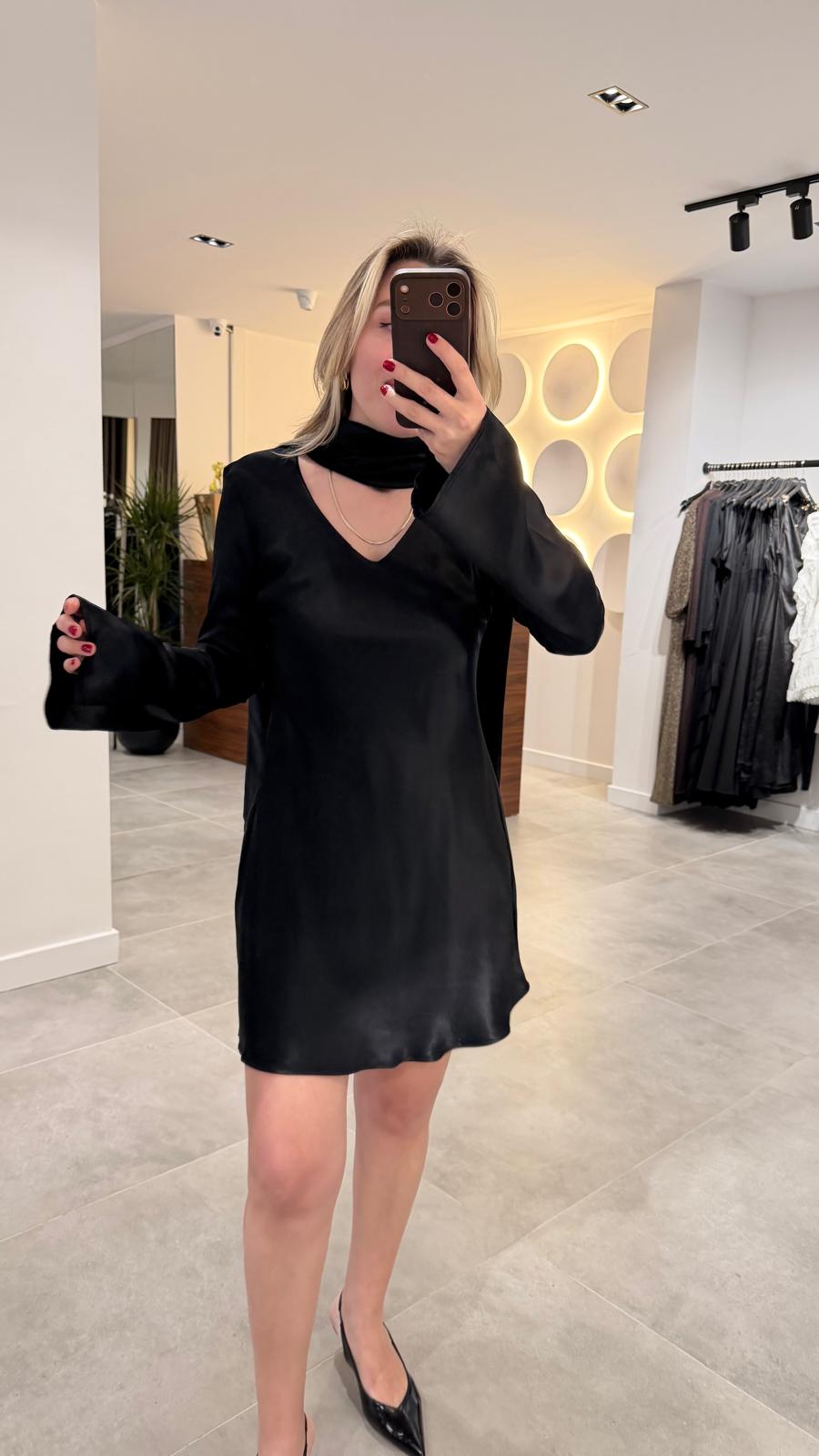 10268-7778 FULARLI SATEN ELBİSE