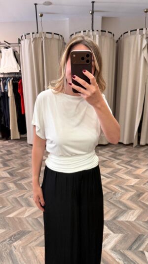 32574-KAYIK YAKA BÜZGÜLÜ TOP