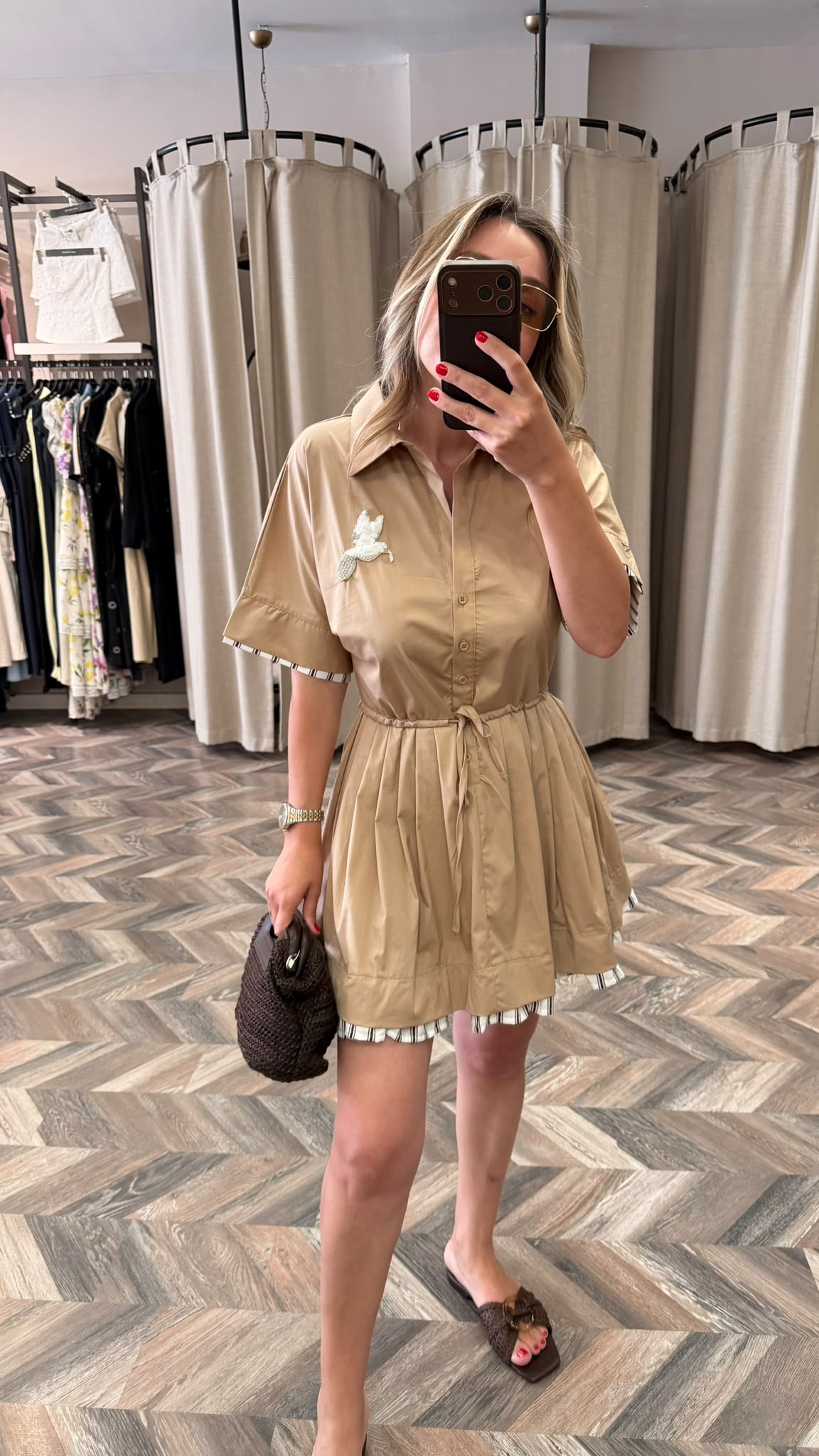 37458-GARNİLİ KISA KOL ELBİSE