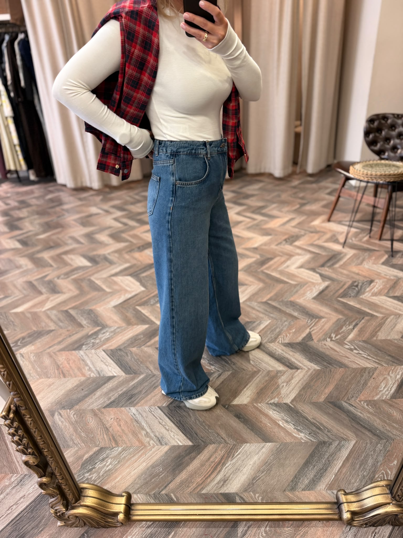 8418-JEAN